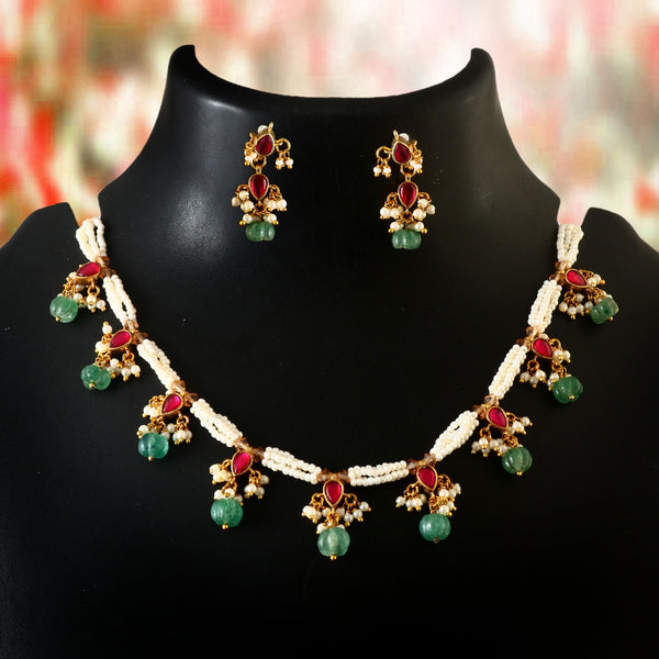 Choker Jadau Kundan Necklace Set