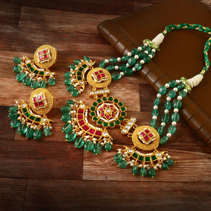 Jadau Kundan Necklace Set