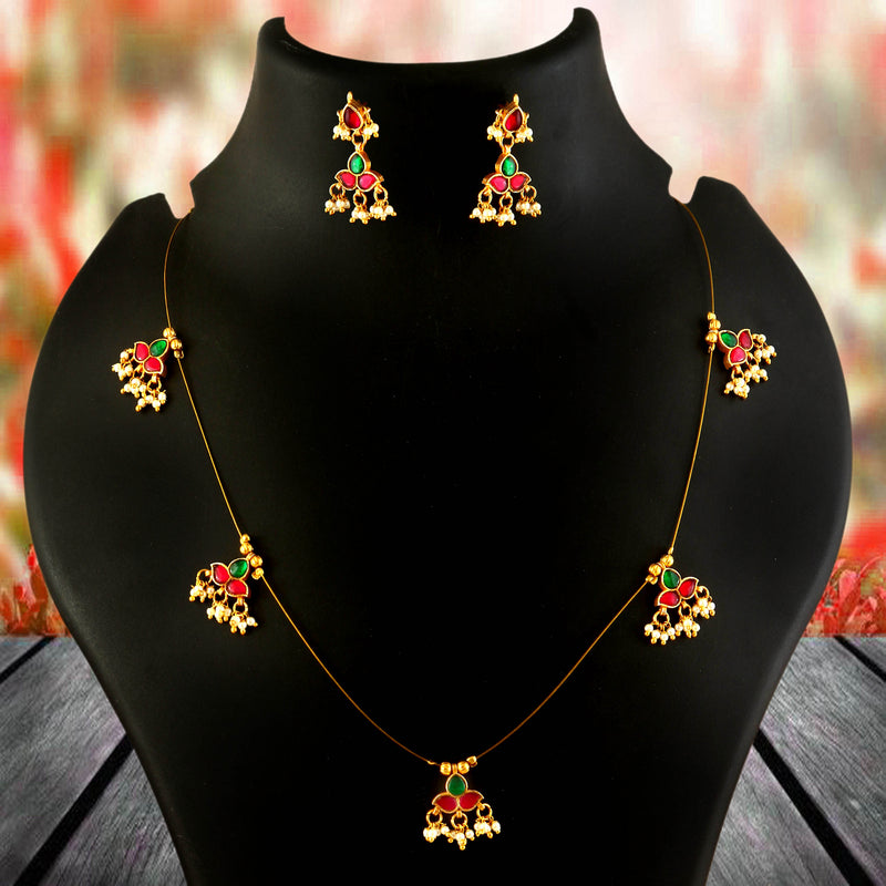 Jadau Kundan Necklace Set is beautifully handcrafted with premium Kundan