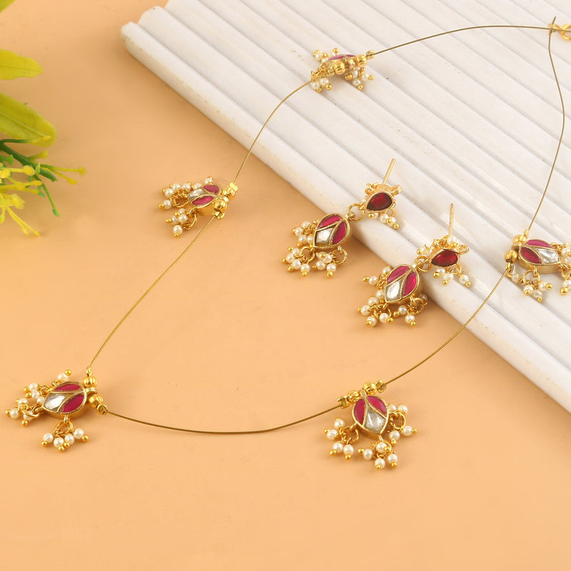 Jadau Kundan Necklace Set is beautifully handcrafted with premium Kundan