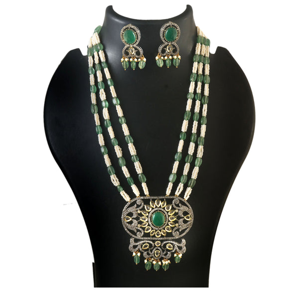 White Stone With Pearl Rani Haar