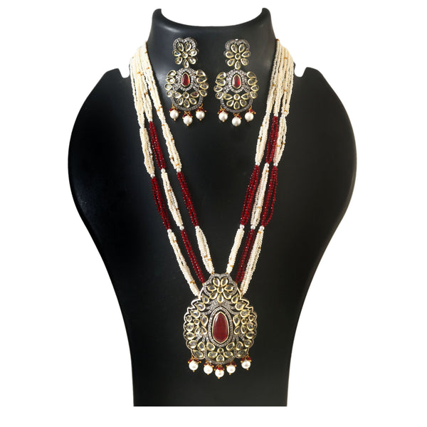 White Stone With Pearl Rani Haar
