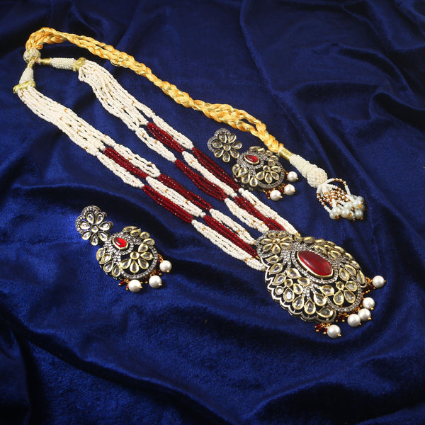 White Stone With Pearl Rani Haar