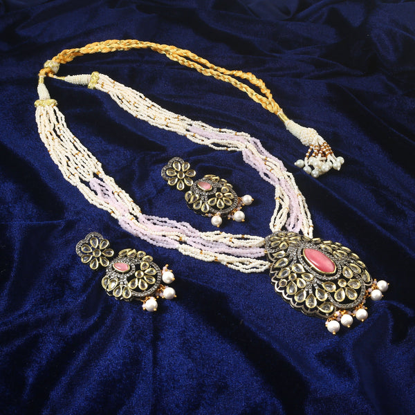 White Stone With Pearl Rani Haar