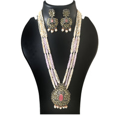 White Stone With Pearl Rani Haar