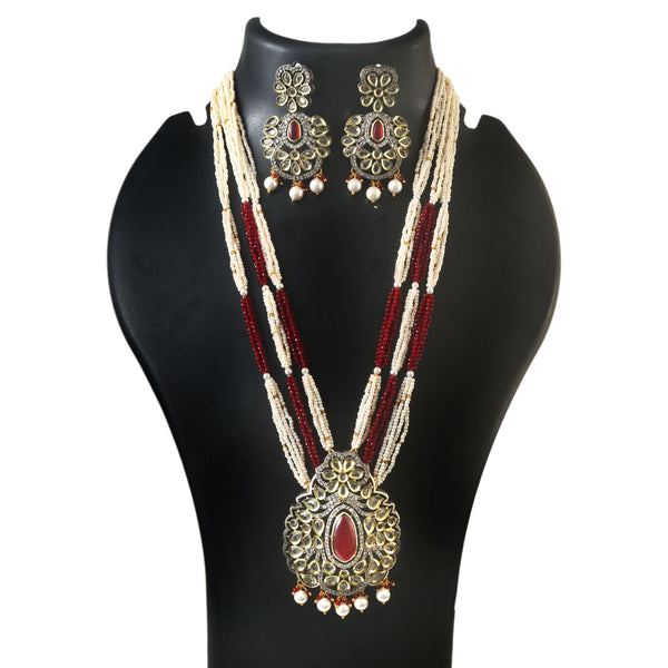 White Stone With Pearl Rani Haar