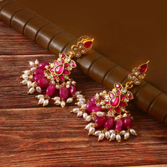 Earring set traditional