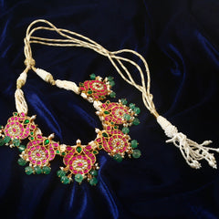 Jadau Kundan Neckalce