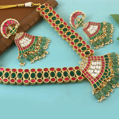 Elegant jadau kundan Necklace with Emerald bead Accents