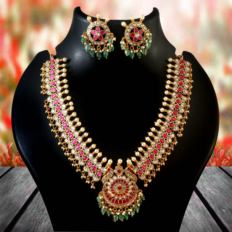 More Necklace set