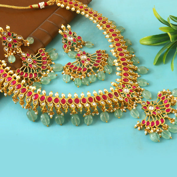 Guttapusalu Peacock Kundan Choker