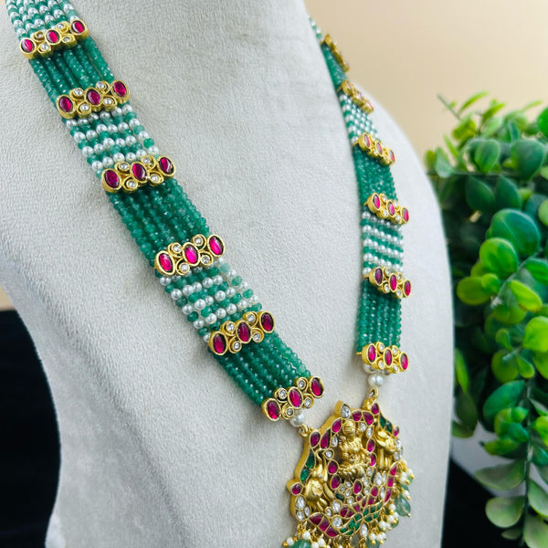 Laxmi Pendant Jada kundan Set
