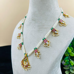 Bead Necklase With Tika