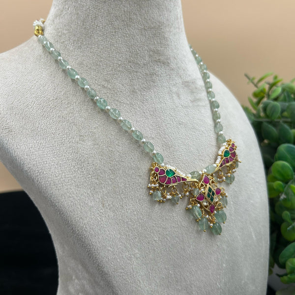 Jadau Trikon Necklase Set